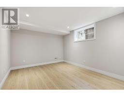 879 GARIBALDI AVENUE - 37
