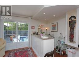 10156 PORT FRANKS ESTATE DRIVE - 10