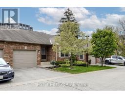 17 - 1337 COMMISSIONERS ROAD W - 28