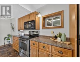 282 BEATTIE STREET - 12
