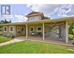 282 BEATTIE STREET - 3