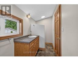 282 BEATTIE STREET - 30