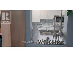 410 - 931 WONDERLAND ROAD S - 10