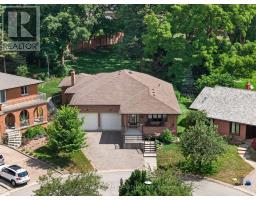 27 STIRRUP COURT - 46