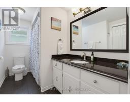 493 MAPLE STREET - 17