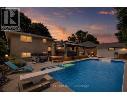 493 MAPLE STREET - 2