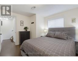 493 MAPLE STREET - 27