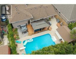 493 MAPLE STREET - 40