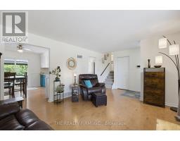 493 MAPLE STREET - 5
