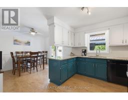 493 MAPLE STREET - 9