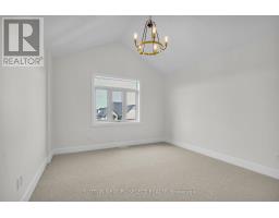 58 BRISCOE CRESCENT - 29