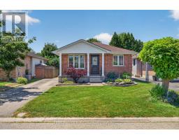 33 OLDEWOOD CRESCENT - 1