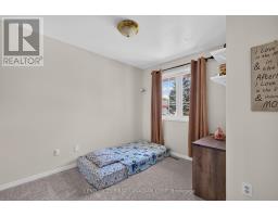 33 OLDEWOOD CRESCENT - 18