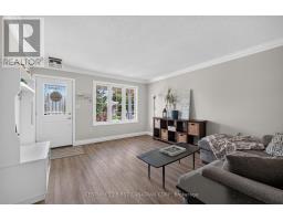 33 OLDEWOOD CRESCENT - 6