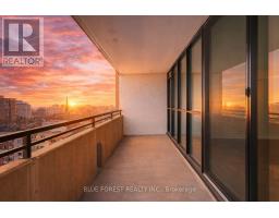 1705 - 389 DUNDAS STREET W - 4