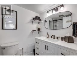 1705 - 389 DUNDAS STREET W - 7