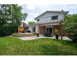 20 MEADOWVIEW ROAD - 27