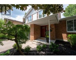 20 MEADOWVIEW ROAD - 3