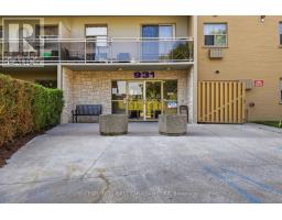 707 - 931 WONDERLAND ROAD - 1