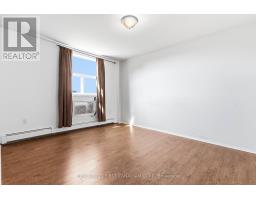 707 - 931 WONDERLAND ROAD - 15