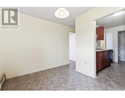 707 - 931 WONDERLAND ROAD - 27