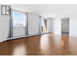 707 - 931 WONDERLAND ROAD - 29