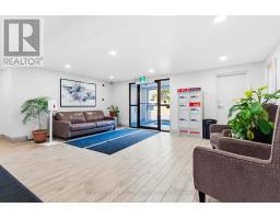 707 - 931 WONDERLAND ROAD - 3