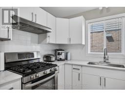 1185 SANDBAR STREET - 16