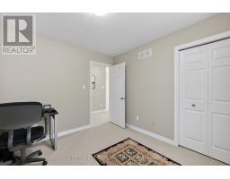 1185 SANDBAR STREET - 32