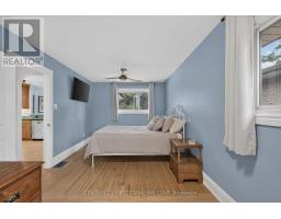 11 CORNELL CRESCENT - 21