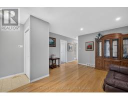 11 CORNELL CRESCENT - 6