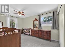 11 CORNELL CRESCENT - 8
