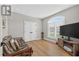124 LILA STREET - 6
