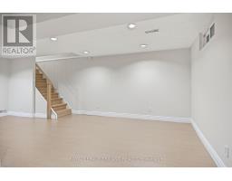 8 - 710 WONDERLAND ROAD S - 25