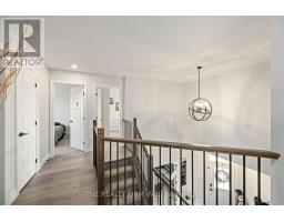 77 ACORN TRAIL - 25