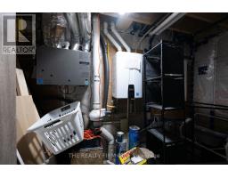 77 ACORN TRAIL - 30