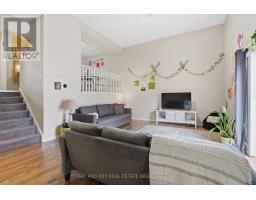 18 CHAPMAN COURT - 3