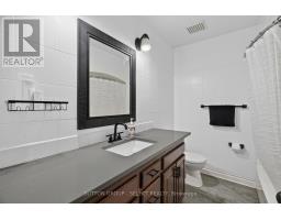 470 SCOTT STREET E - 31