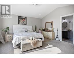 279 OAK STREET - 23