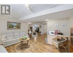 9989 OXBOW DRIVE - 31