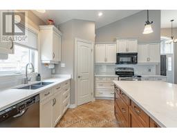 270 BOYD BOULEVARD - 10
