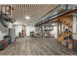 270 BOYD BOULEVARD - 27