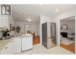 543 CHESTER STREET S - 10