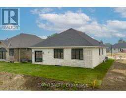 73 DEARING DRIVE - 35