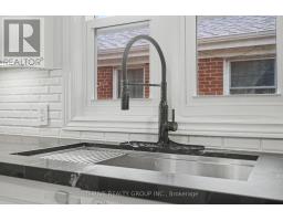 10 BYRON AVENUE E - 14