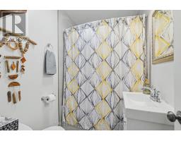 10 BYRON AVENUE E - 22