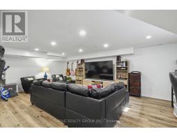 10 BYRON AVENUE E - 25