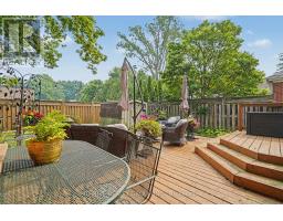 10 BYRON AVENUE E - 42