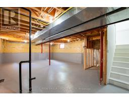 1893 STACKHOUSE CRESCENT - 34