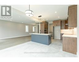 1761 FINLEY CRESCENT - 11